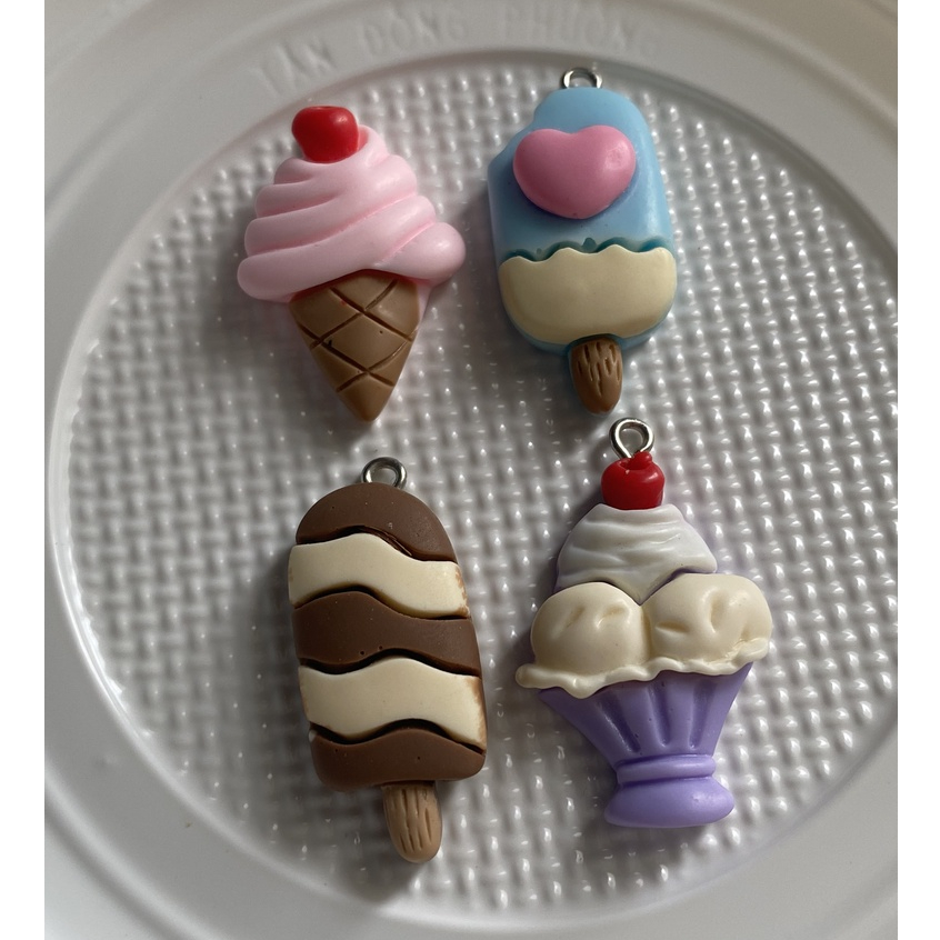 Set 4 charm que kem dễ thương dùng làm đồ handmade