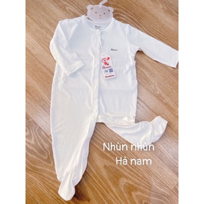 Body sơ sinh dài liền tất cho bé Avaler chất sợi tre mềm, mát co giãn tốt