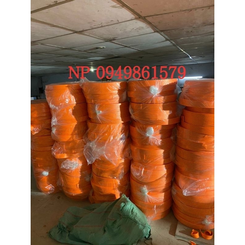 Dây cam chằng hàng bản 50mm.chịu lực tải tối đa 3 tấn.Gồm giá 1 mét.5 mét.10 mét.