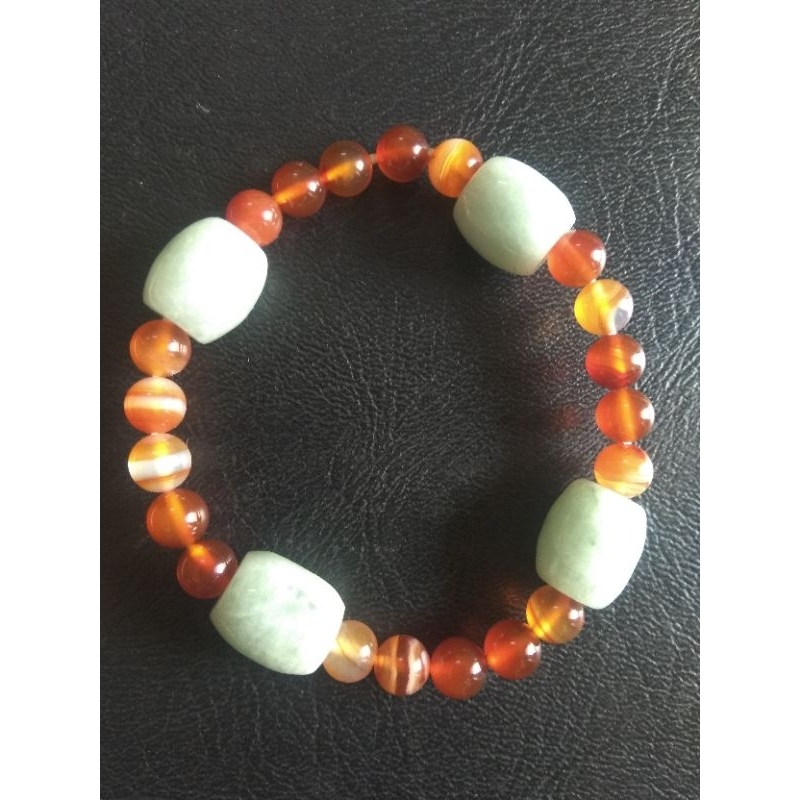 Vòng tay nao mic lu cẩm