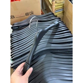 Set 10 móc nhựa áo người lớn