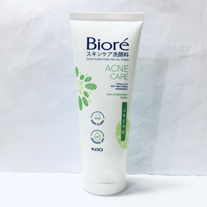 Sữa rửa mặt Bioré kháng khuẩn sạch mụn 50g
