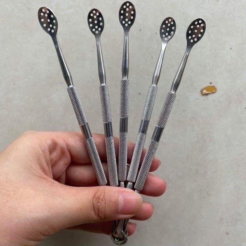 Que cà mụn,cây cà mụn cám,thìa nặn mụn,cà mụn đầu đen