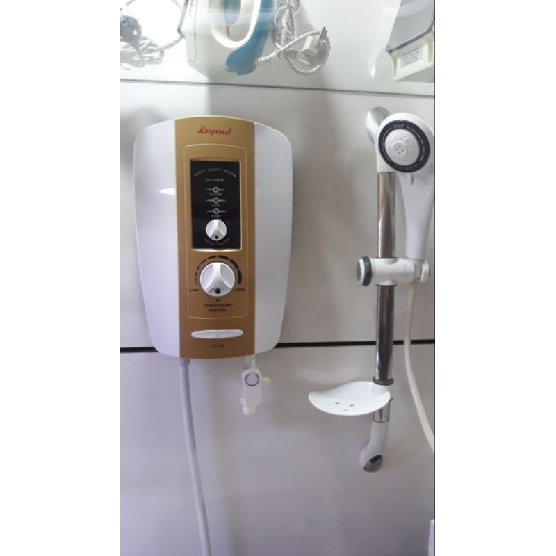 Máy tắm nước nóng nhập khẩu malaysia legend LH7000EP