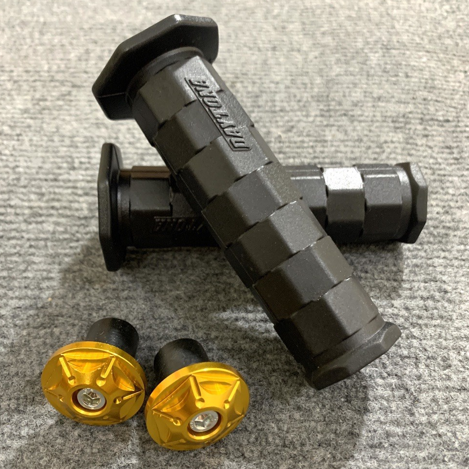 Bao tay DayToNa , tay nắm daytona kèm gù tay lái xe máy hình lục giác 6 cạnh sáng bóng đủ màu