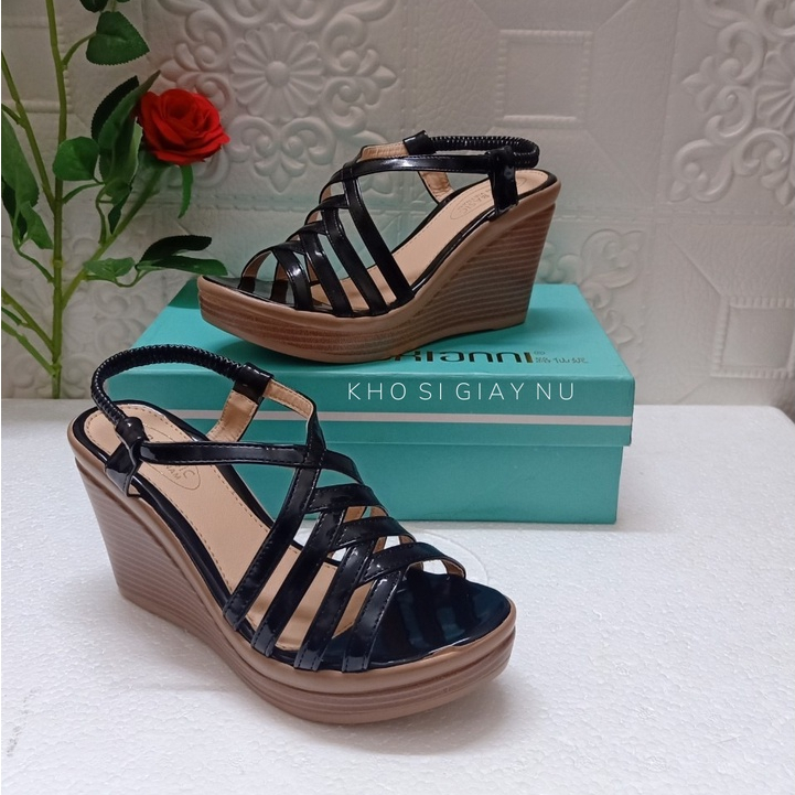Dép sandal đế xuồng siêu nhẹ quai đan chéo 8 phân cao gót