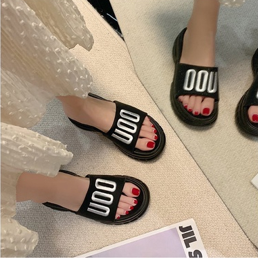 Dép quai ngang nữ đế xuồng siêu nhẹ quai da chữ thêu thời trang OO