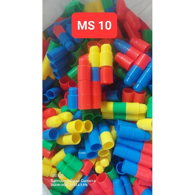 Đồ chơi lắp ghép cân mẫu mã đa dạng.