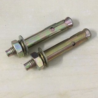 Tắc kê sắt, vít nở sắt nhiều cỡ.
