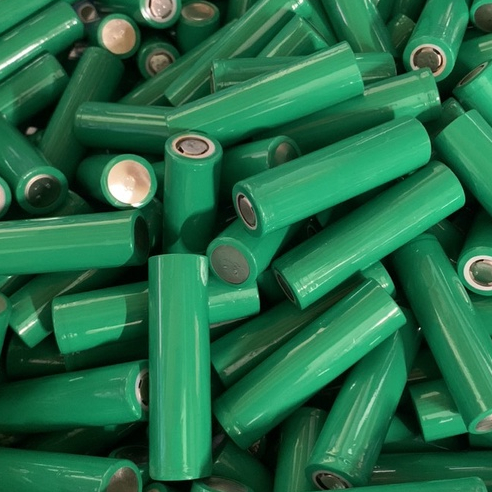 Combo 10 cell pin lion 18650 sạc đầy 4,2 voll