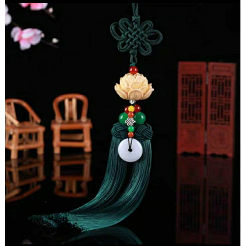 Khánh treo ô tô đài sen, dây treo ô tô hình hoa sen