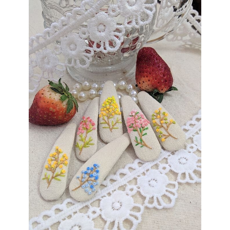 Kẹp tóc handmade, kẹp tóc thêu tay cành hoa