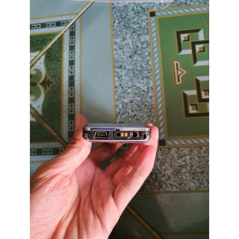 Xác điện thoại Nokia E51 lên màn đẹp