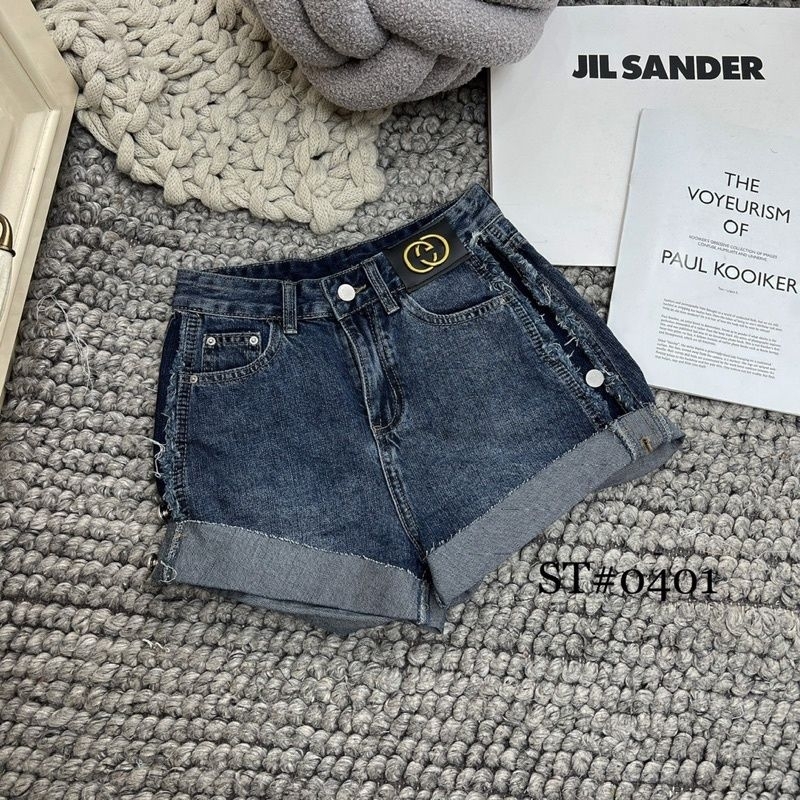 Quần sooc jeans gập gấu đính tag cạp hàng QCL1