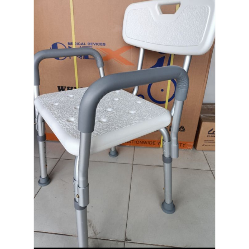Ghế tắm người già nhôm cao cấp
