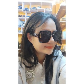 kính si nhật
