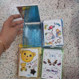 COMBO (5 CÁI)GƯƠNG KÈM LƯỢC(kiểu ngẫu nhiên)