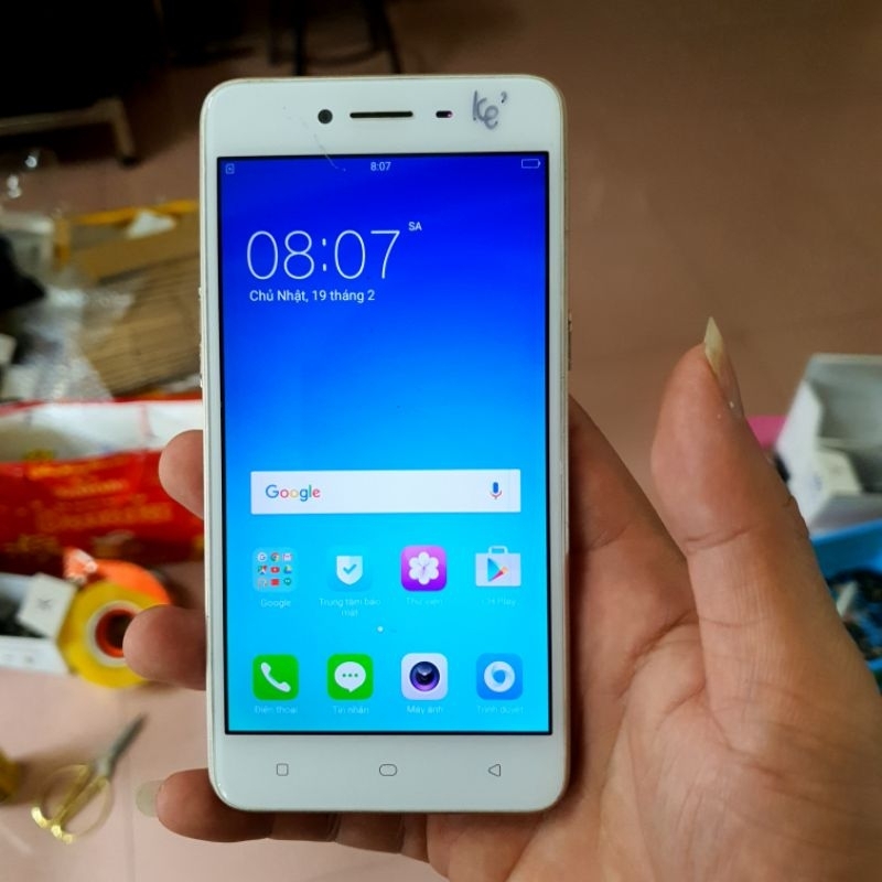 oppo a37 cũ xấu đến đẹp kính lành dùng bình thường, hàng thanh lý