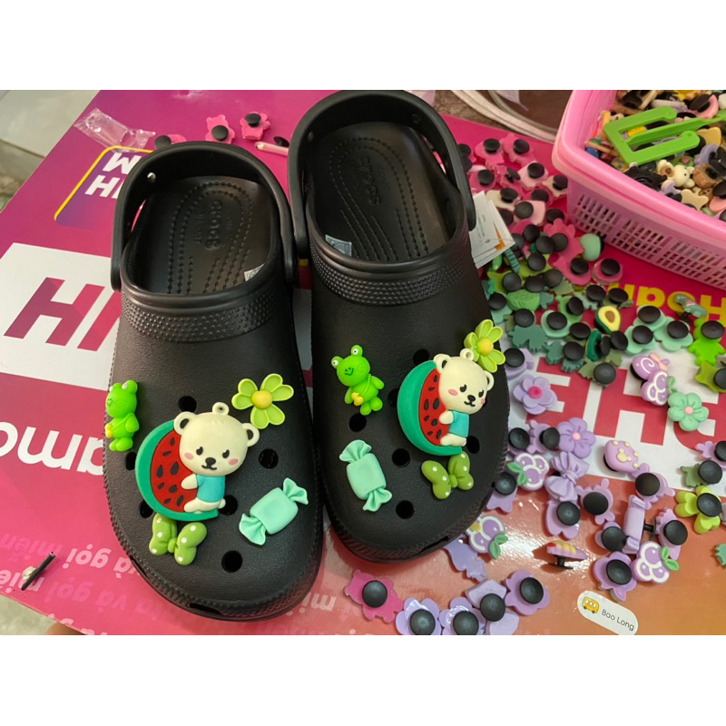 Dép sục Crush tặng kèm 10 charm