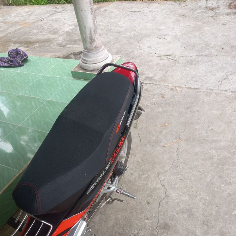 Yên 2 tầng mẫu không chữ muốt im sirius xăng cơ 110 và 50cc gắn như zin