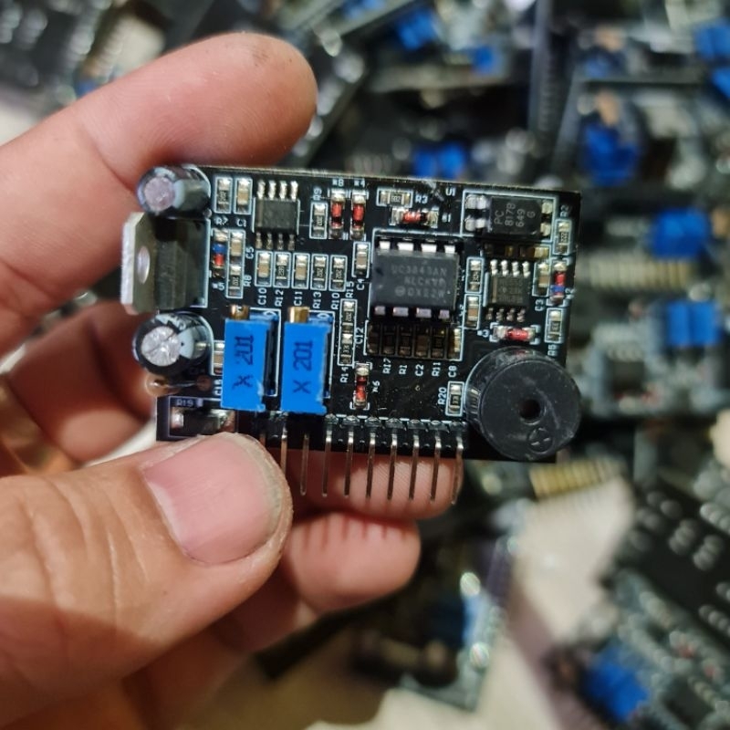 Board Lái IGBT 2 Chế Độ Trộn Xung 555