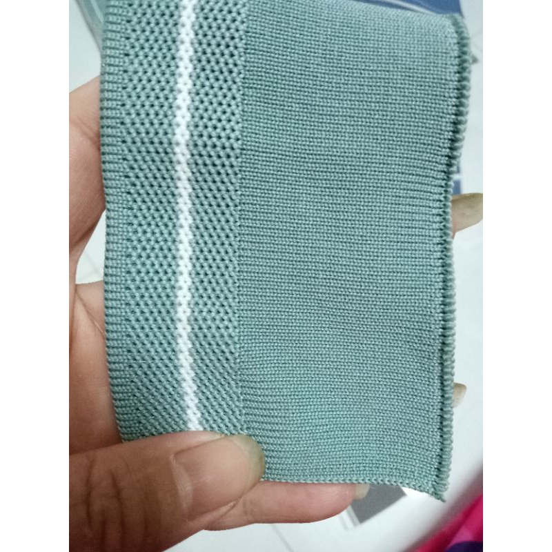 Lá cổ áo polo nam nữ