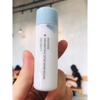 Sữa dưỡng ẩm cho da Laneige Emulsion Light moisture cho da thành mát 25ml 50ml