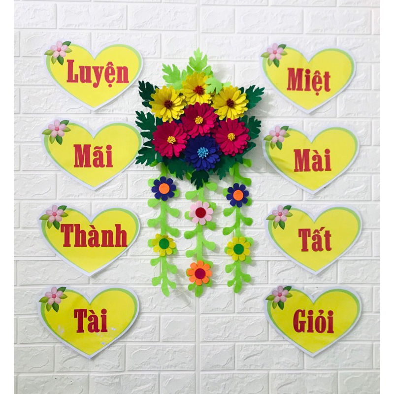 Hoa khẩu hiệu luyện mãi thành tài... Trang trí lớp