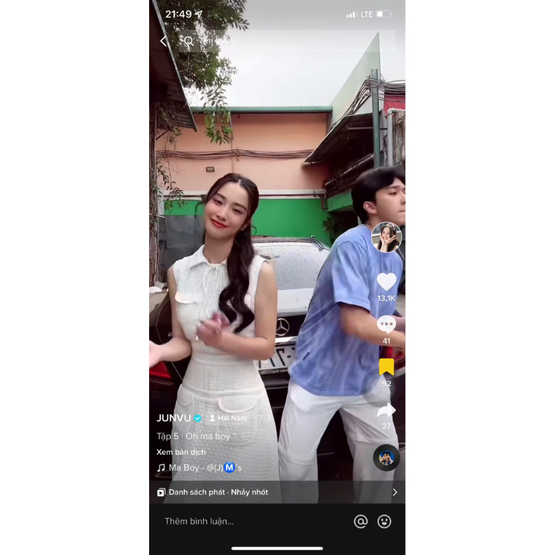 (pass) váy sát nách dự tiệc siêu sang