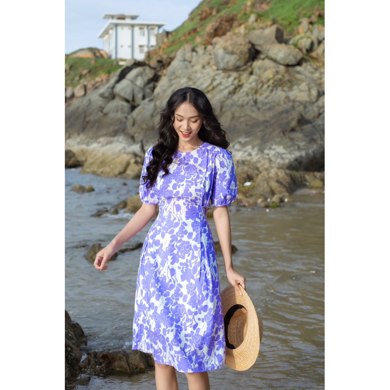 Đầm clothesrack cổ tròn hoa tím Lolie dress