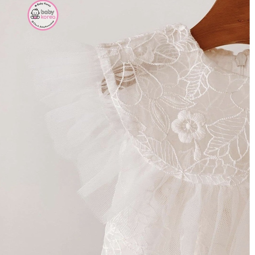 Váy sát nách ren hoa cao cấp LACLARTE thôi nôi , dự tiệc made in Korea cho bé gái thời trang trẻ em BABYKOREA