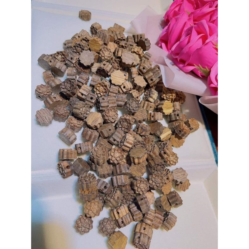 Hoa sen trầm hương