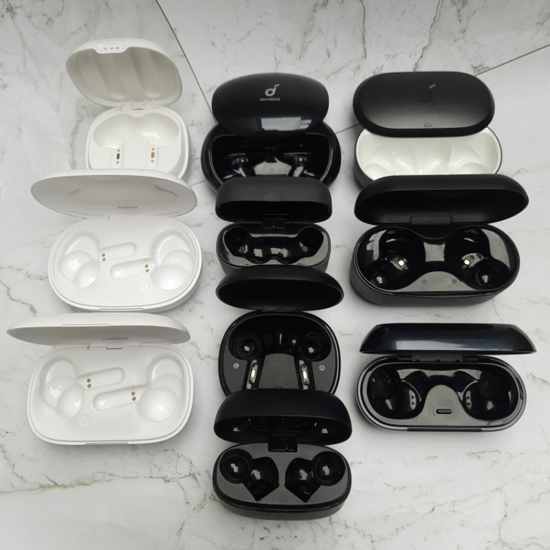 Hộp sạc tai nghe soundcore của anker