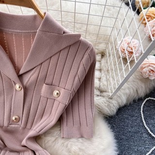 đầm len body cổ Vest