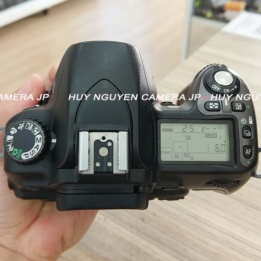 SALE XẢ KHO !! MÁY ẢNH Nikon D80  Đẹp 93-99.99% và ống kính 35 70 AF lấy nét tự động.