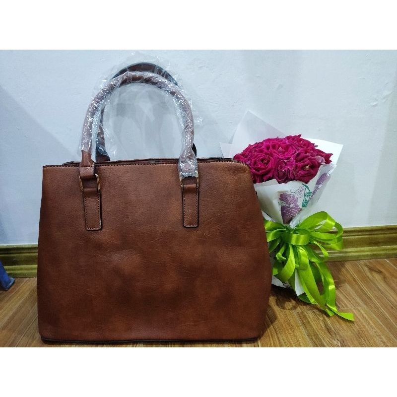 Túi xách công sở Mathew + Julian xuất dư