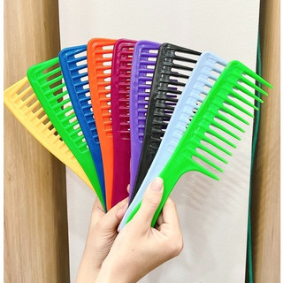 【COMBO 3/5 CÁI】Lược Răng To, Răng Thưa Gỡ Rối Cho Tóc (LƯỢC NHỰA THƯA) - C20