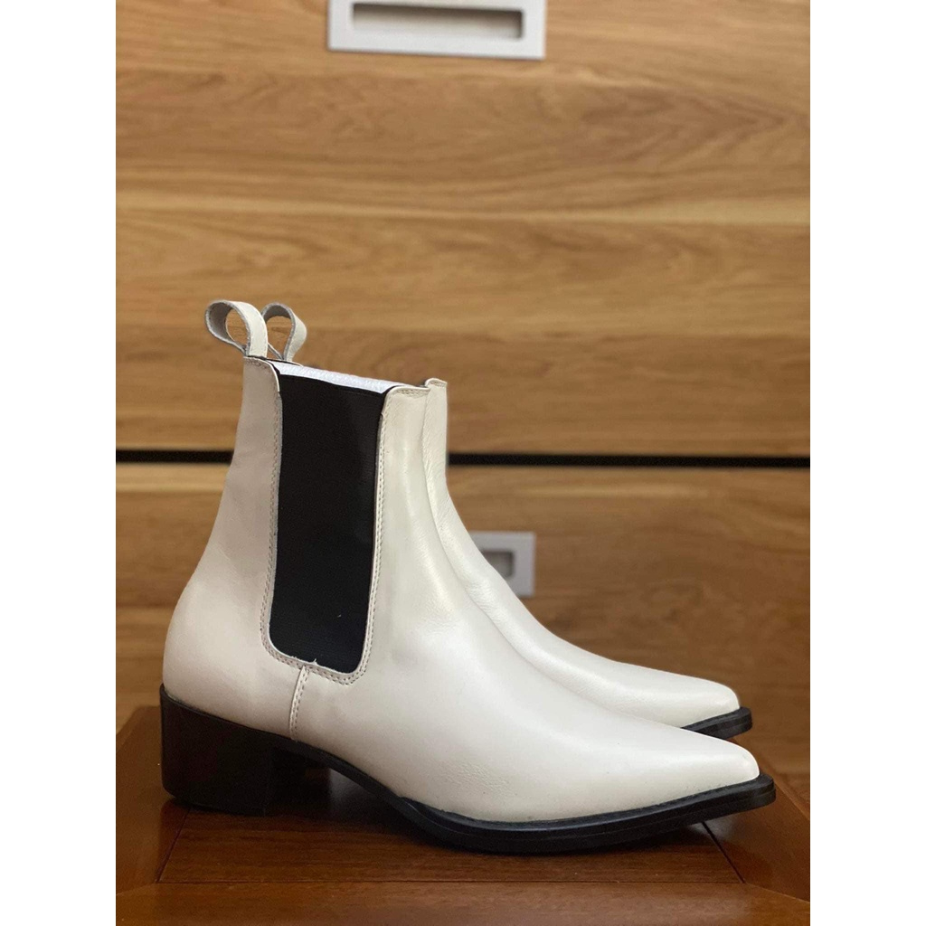 THE DAKANA Monochrome Chelsea Boots, Giày Bốt Nam Trắng Đế Đen Cao 5cm Da Bò nguyên tấm khâu gót gỗ Bảo Hành 12 tháng