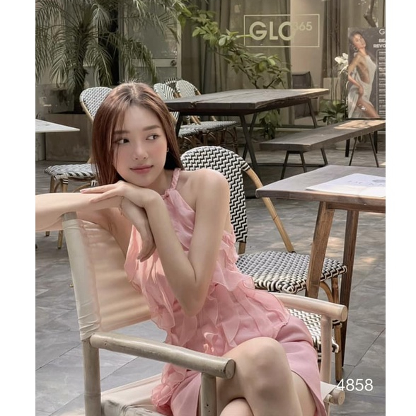 Set đồ đi chơi đi biển du lịch cổ yếm tơ bèo phối chân váy dáng A ngắn thời trang thiết kế cao cấp nữ tính gợi cảm LEVAN