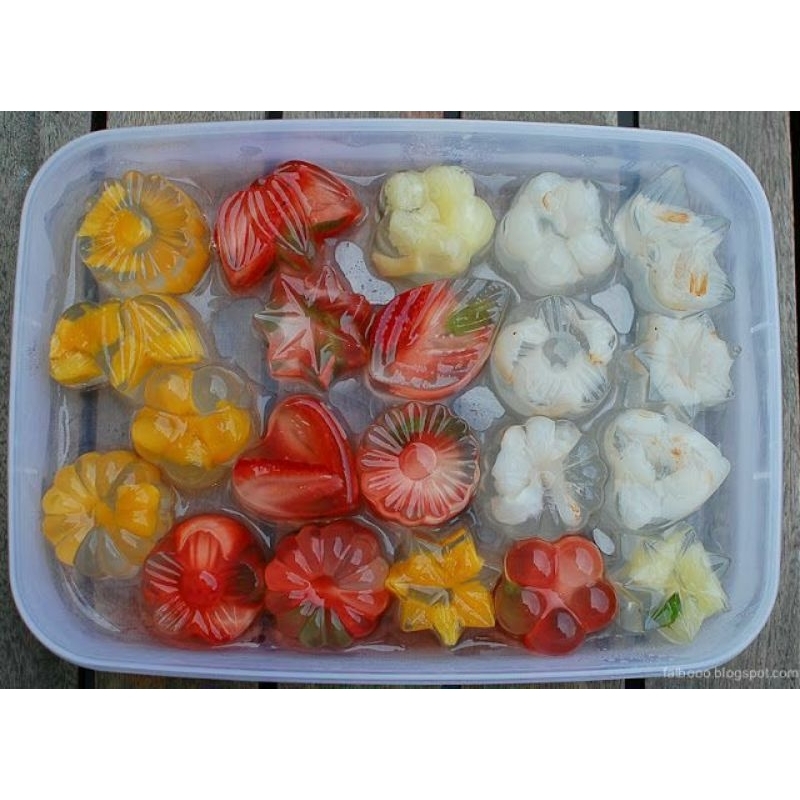 Khuôn silicon làm thạch rau câu, bánh da lợn , kẹo dẻo 8 họa tiết hoa lá tim