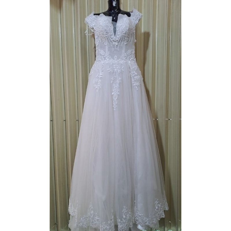 Thanh lý đầm cưới hàng cho thuê