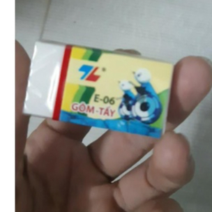 1 Viên Gôm Tẩy Bút Chì TL - E06