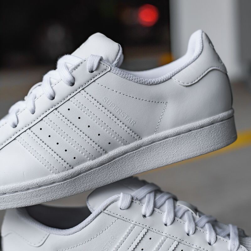 Giày superstar mũi sò trắng DH8876