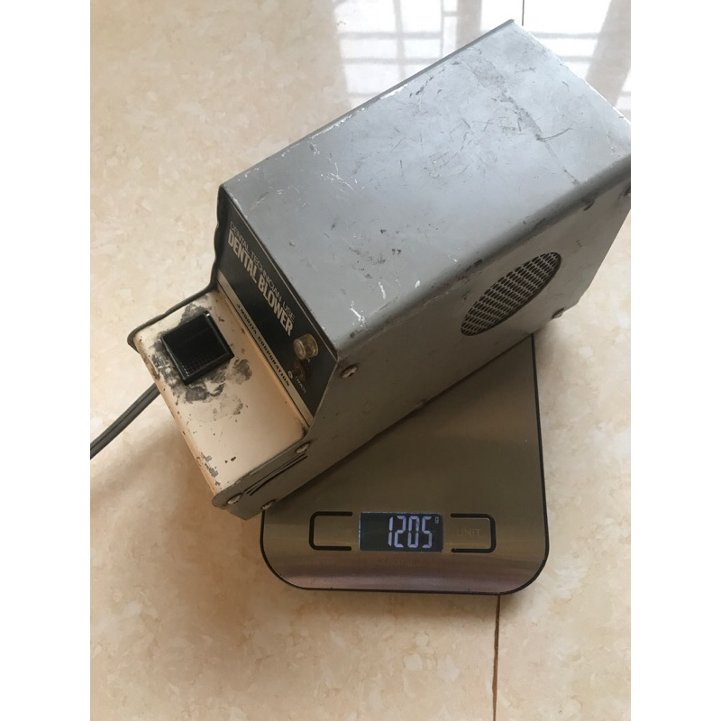 Thiết bị dental blower nhật bãi 100v 260w 150C