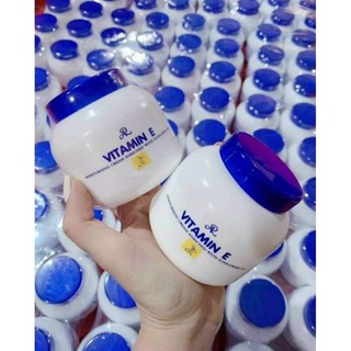 Kem dưỡng body Vitamin E Thái Lan