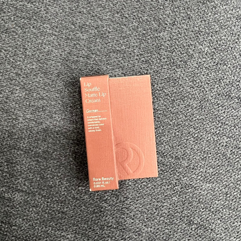 Son kem Rare Beauty Lip Souffle Matte Lip Cream 0.96ml