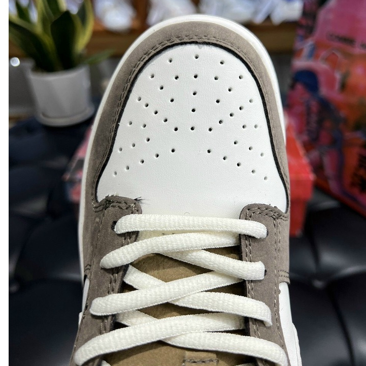 Giày Thể Thao Otomo Katsuhiro X SB Dunk Low Da Lộn Màu Nâu Steamboy