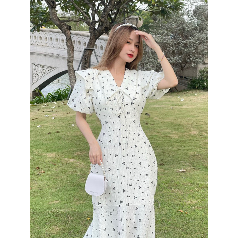 ĐẦM MIDI ĐUÔI CÁ CỔ NHỌN KEM HOA NHÍ ❤️