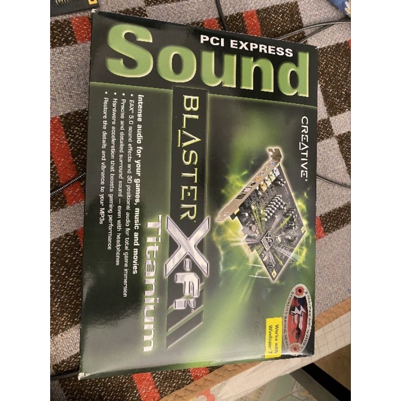 Âm thanh creative blaster xfi sb0880