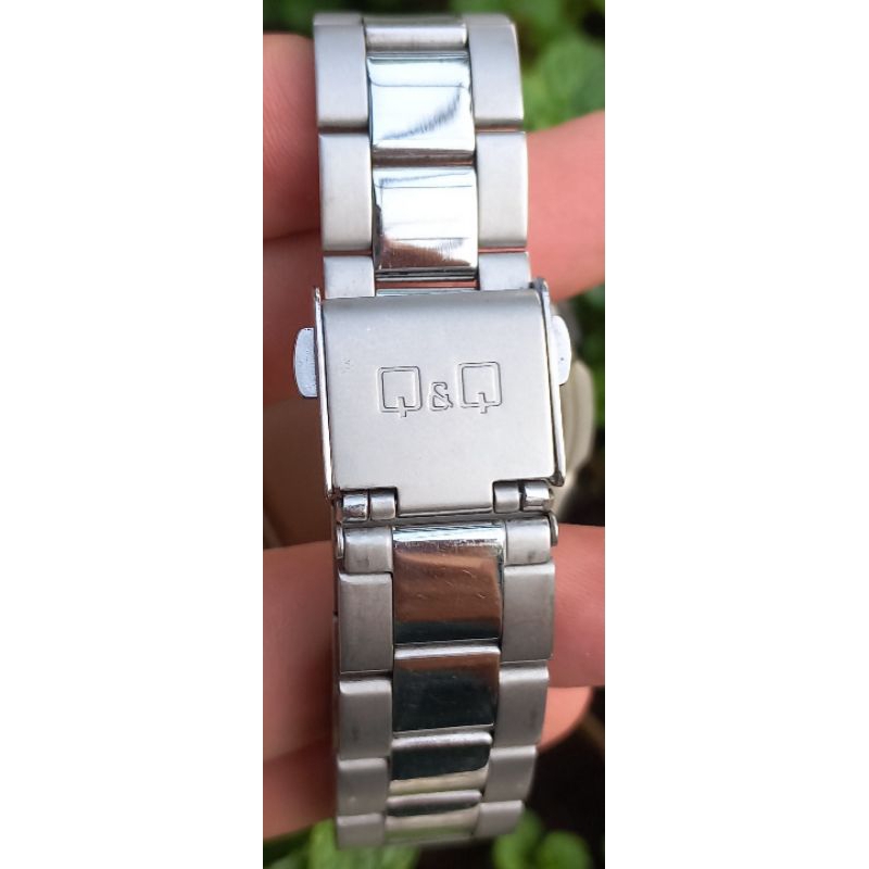 Đồng hồ nam Q&Q